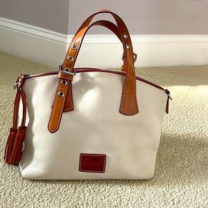 Dooney and Burke handbag, new condition.